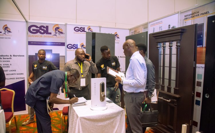  Project Management Essentials: Tips for Staying on Schedule and Under Budget